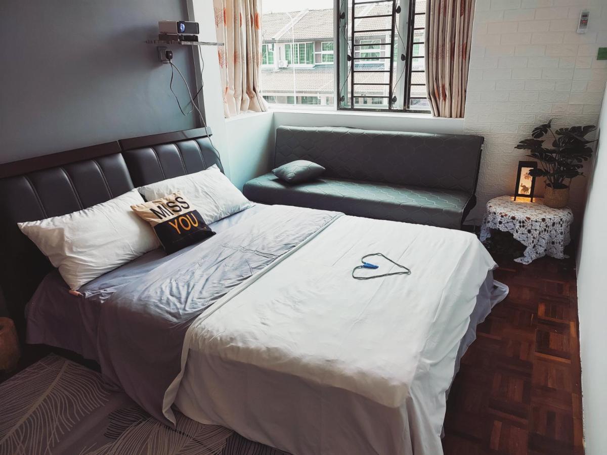 Kelly Homestay Sibu Εξωτερικό φωτογραφία